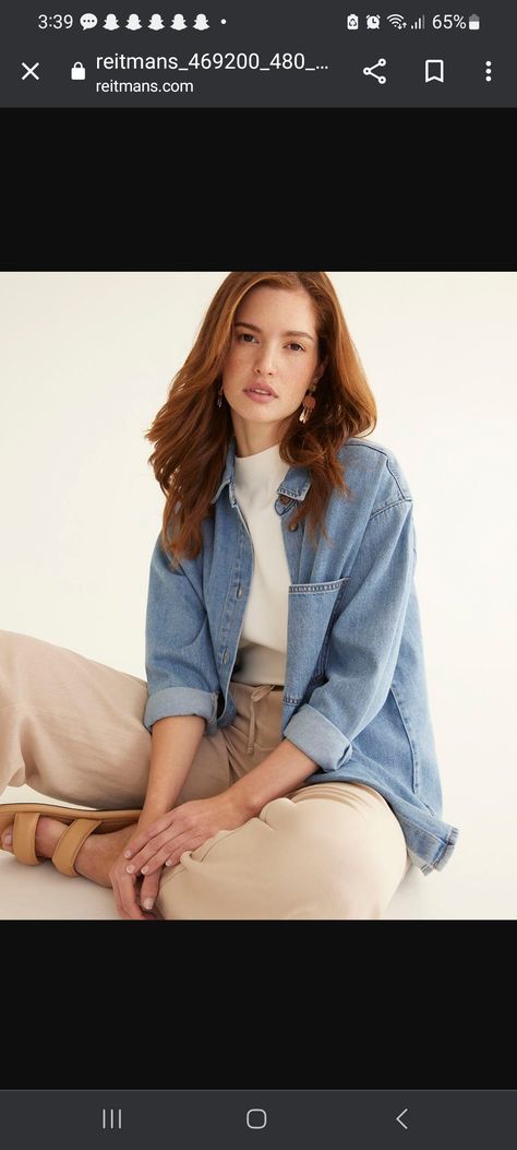 Jeans Overshirt Outfit, Denim Shirt Work Outfit, Denim Overshirt Outfit Women, Denim Overshirt Outfit, How To Style Denim Shirt Women, Denim Shirt Styling, Demin Shirt Outfit, Jeans Shirt Outfit, Denim Jacket Women Outfit