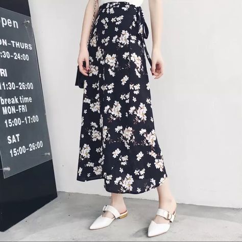 Floral long skirt outfit