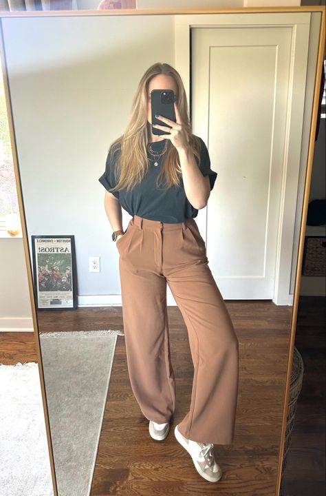 Business Casual Tan Pants, Sloan Pants Outfits Abercrombie, Abercrombie Tailored Pants Outfit, Granola Work Outfit, Abercrombie Sloane Pant Outfit, Womens Trousers Outfits, Summer Business Casual Outfits Young Professional, Teaching Fits, Outfits 40s