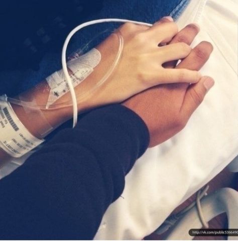 love, couple, and hospital image True Love Photos, Instagram Couples, Couple Hands, Couple Holding Hands, Medical Aesthetic, Love Only, Boyfriend Goals, Trik Fotografi, Cute Love Quotes