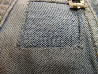 Hole In Jeans, Visible Mending Stitches, Shredded Shirt, How To Patch Jeans, Patch Hole, Repair Jeans, Denim Repair, Mending Clothes, Sewing Alterations