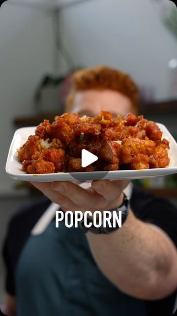 Noah Perlo on Instagram: "Popcorn Chicken Calorie Comparison‼️

A couple ingredient swaps and different cooking methods gets you the best Korean Popcorn chicken without sacrificing precious results 💪🫡

🔥Macros for 1 Serving Popcorn Chicken (without rice):

~ 660 Calories
~ 84g protein
~ 68g Carbs
~ 6g Fat

Macros For Kalasha Big Bowl:
-755 Calories
-86g Carbs
-31g Fat
-33g Protein

Ingredients:

Marinade👇

✅ - 400g Chicken Breast

✅ - Sea Salt & Black Pepper

✅ - 25g Soy Sauce

✅ - 1 Egg

✅ - 40g Cornstarch

Sauce 👇
 ✅ - 50g Soy Sauce
 ✅ - 80g Water

✅ - 2tbsp Gochujang Paste

✅ - 12tbsp Rice Vinegar

✅ - 2tbsp Honey

✅ - 40g Brown Stevia 

#healthydiet #diettips #lowcaloriecinnamonrolls #macrofriendly #lowcaloriecheatmeal #lowcalorieoptions #healthyeating #healthyfood #caloriedeficit Gochujang Paste, Protein Ingredients, Popcorn Chicken, Cheat Meal, Big Bowl, Cooking Method, Rice Vinegar, 1 Egg, Diet Tips