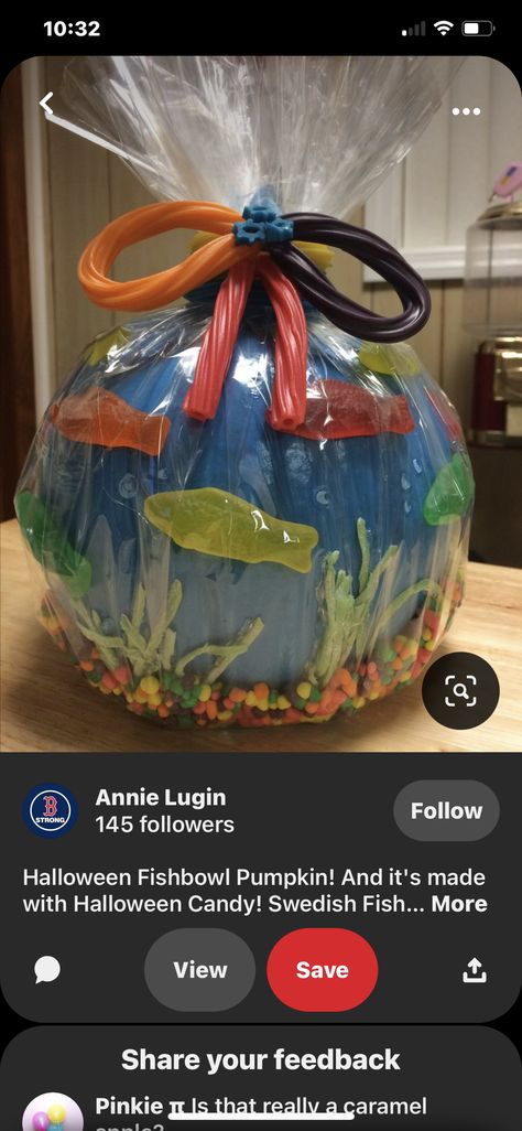 Pumpkin Fish Bowl, Under The Sea Pumpkin Ideas, Aquarium Pumpkin, Dry Ice Halloween, Pumpkin Fish, Pumpkin Decorating Contest, Swedish Fish, Dry Ice, Fish Bowl