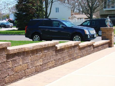 Driveway Divider Ideas, Divide Yard From Neighbor, Yard Separation Ideas From Neighbors, Yard Divider Ideas Neighbor, Driveway Divider, Driveway Retaining Wall, Decorative Retaining Walls, Low Fence, Backyards Ideas