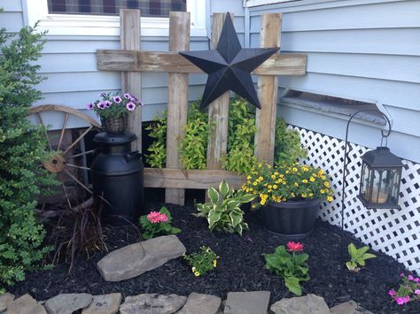 Front Yard Landscaping By Road, Front Flower Bed Decor, Landscaping Porch Area, Diy Front Yard Flower Bed Ideas, Flowerbed Decorations Diy, Small Flower Bed Ideas In Front Of House Corner Garden, Country Yard Decor, Colorful Landscape Front Yard, Front Yard Country Landscaping Ideas