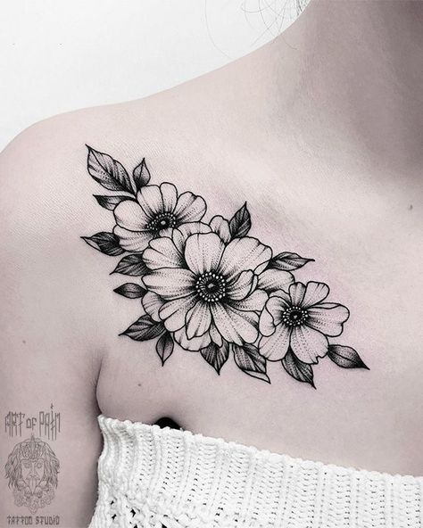 Free Spirit Tattoo, Chest Tattoo Stencils, Delicate Tattoos For Women, Tato Dada, Floral Tattoo Shoulder, Tattoo Magazine, Chest Tattoos For Women, Floral Tattoo Sleeve, Shoulder Tattoos For Women