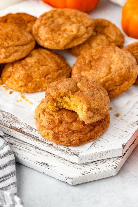 These Pumpkin Snickerdoodle Cookies are irresistibly soft and fluffy! Packed with warm spices and pumpkin flavor, they melt in your mouth with every bite. Perfect for fall baking, these cookies are a delicious twist on a classic favorite. Fluffy Pumpkin Snickerdoodles, Pumpkin Snickerdoodle Cookies, Caramel Cookies Bars, Pumpkin Snickerdoodles, Cookies Bars, Snickerdoodle Cookies, Caramel Cookies, Fall Cookies, Pumpkin Flavor