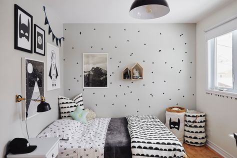 Monochrome Kids Room, White Kids Room, Toddler Boy Room Decor, Superhero Bedroom, Big Boy Bedrooms, Cool Kids Bedrooms, Toddler Boys Room, Childhood Home, Kids Room Inspiration