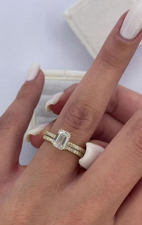 Emerald Cut Engagement Ring With Band, Emerald Cut Wedding Set, Diamond Cut Engagement Ring, Emerald Cut Engagement Ring Set, Gold Emerald Cut Engagement Ring, Engagement Ring Nature, Pave Wedding Band, Diamond Ring Emerald, Emerald Diamond Engagement Ring