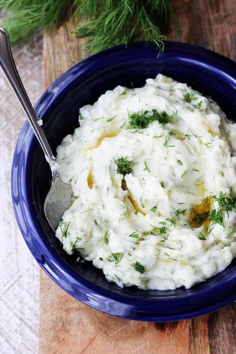 Dill Mashed Potatoes with Brown Butter - Eating European Dill Mashed Potatoes, Easy Potatoes, The Best Potatoes, Best Potatoes, Potato Casseroles, Sides Potatoes, Mashed Potato Recipe, Loaded Potatoes, Potatoes Mashed