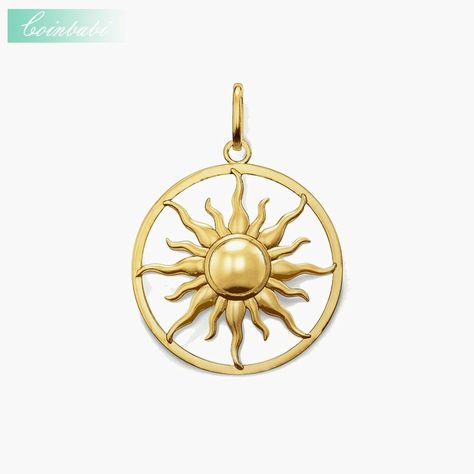 Sun Amulet, Celestial Sun, Pretty Jewelry Necklaces, Sun Pendant, Amulet Necklace, Golden Sun, Style Punk, Moon Jewelry, Trendy Accessories