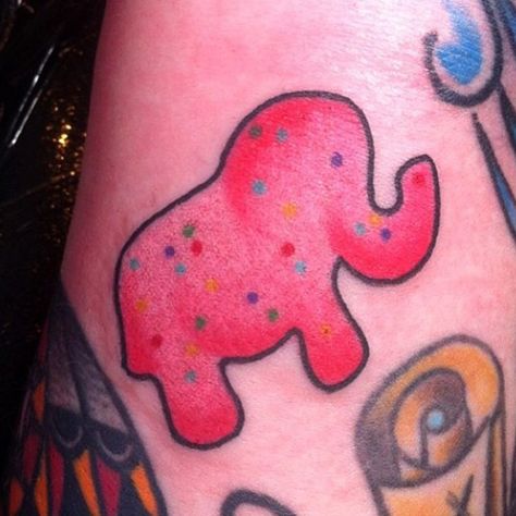 Animal cracker! <3 80s Themed Tattoos, Candyland Tattoo, Cookie Tattoo, Quirky Tattoos, Revolution Tattoo, Alex Strangler, Traditonal Tattoo, Animal Cracker, Circus Animal Cookie