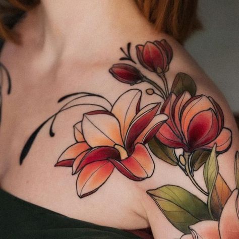 Feminine Neo Traditional Tattoo, Feminine Neotraditional Tattoo, Neotraditional Lily Flower, Neo Traditional Flower Tattoo, Neo Traditional Lotus Tattoo, Lotus Neotraditional Tattoo, Hawaii Flower Tattoos, Traditional Flower Tattoo, Neotraditional Tattoo