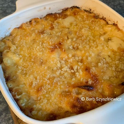 Rutabaga Casserole, Turnip Casserole, Turnip Recipes, Parmesan Bread, Scalloped Potatoes, French Onion, Sweet Onion, Vegetable Side Dishes, Cheese Recipes