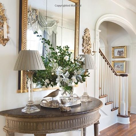 Fabulous Foyers and Entrance Ways - The Cottage Market Cottage Market, Foyer Decor, Entrance Foyer, Foyer Decorating, Foyer Design, Entrance Ways, Classic Home Decor, Cool Ideas, Stair Railing