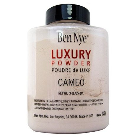 Luxury Powder, Makeup Luxury, Banana Powder, Ben Nye, Cosplay Tutorial, Shaker Bottle, Women's Beauty, Personal Hygiene, Beauty Favorites