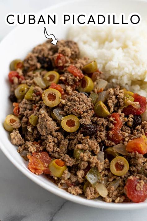 Cuban Beef Picadillo, Ground Pork And Beef Recipes, Picadillo Recipe Cuban, Ground Pork Recipes Easy, Cuban Picadillo Recipe, Cuban Recipe, Cuban Picadillo, Beef Picadillo, Picadillo Recipe