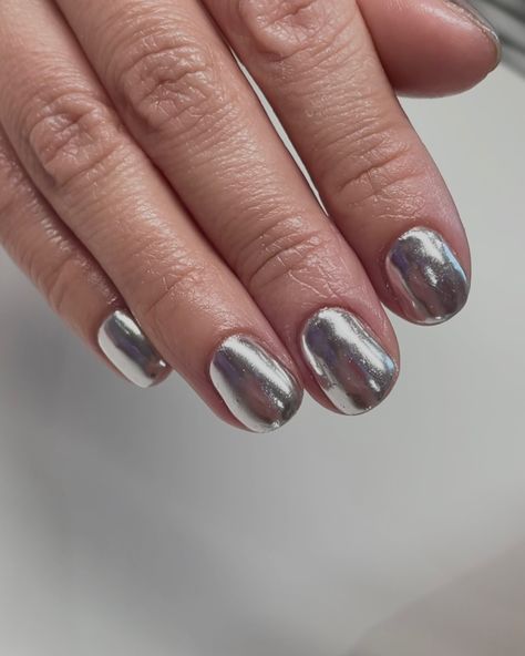 everyone’s been obsessed with chrome recently 😻😻😋😋 I’m currently accepting September bookings!! Link is in my bio to book 🩷 Service: Gel Polish + Chrome #yegnails #780nails #587nails #nailsofinstagram #nailart #cutenails #hardgelnails #buildergelnails #nailinspo #nails #trendynails #tiktoknails #pinterestnails #gel #yegartist #explorepage #ignails #nailsalon #magicnailsystem #gelx #softgelextension #hardgelextension #silentappointmentyeg #chromenails #summernails #nailart #edmontonnailtec... Hard Gel Nails, Builder Gel Nails, Magic Nails, Gel Extensions, Chrome Nails, Trendy Nails, Gel Polish, Cute Nails, Nail Inspo