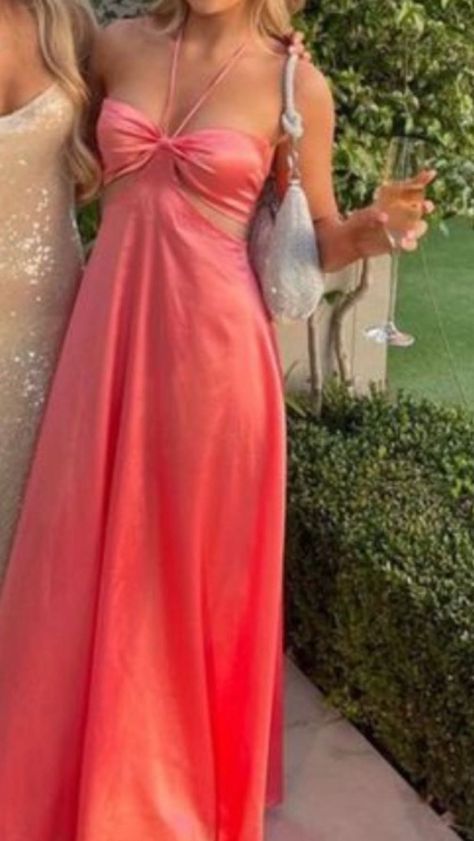 Formal Dress Inspo Aesthetic, Colorful Prom Dresses, Short Semi Formal Dresses, Formal Dresses Australia, Cute Formal Dresses, School Dance Dresses, Summer Formal Dresses, Prom Dress Shoes, Dream Prom