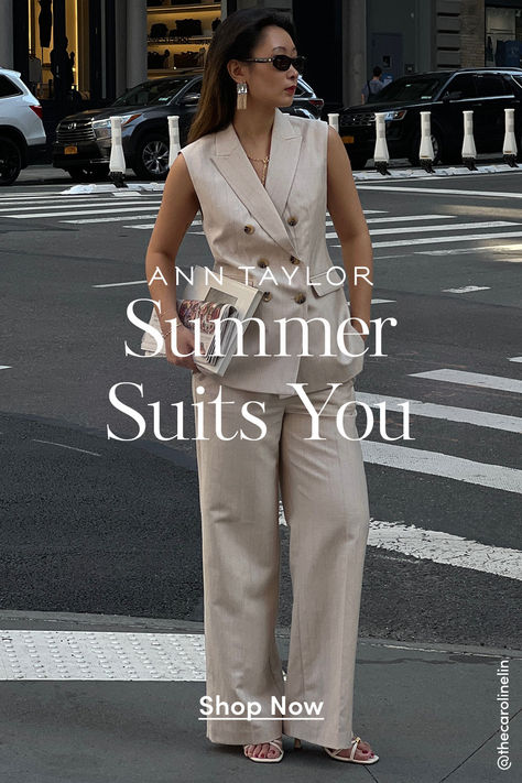 Upgrade your suiting c/o this summer's must-have pieces, as styled by @thecarolinelin. Business Wardrobe, Work Outfit Office, My Wedding Dress, Petite Style, Summer Suits, Casual Chic Outfit, Chic Outfit, Fashion Mistakes, Suit Separates