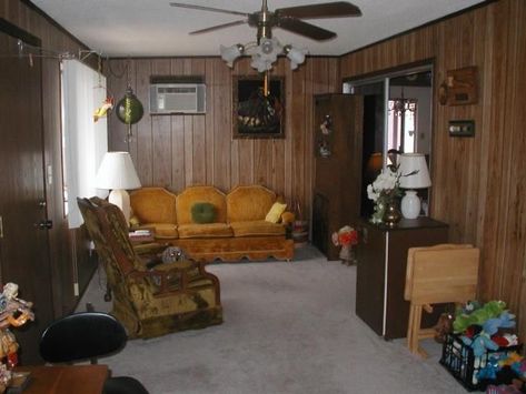 Mobile Home Interior Aesthetic, Old People House Interior, Trailer Park Interior, 80s Trailer Home, Trailer Park Bedroom, Grandma’s House, Cozy Grandma House Aesthetic, Grandma House Aesthetic, Grandmas House Aesthetic