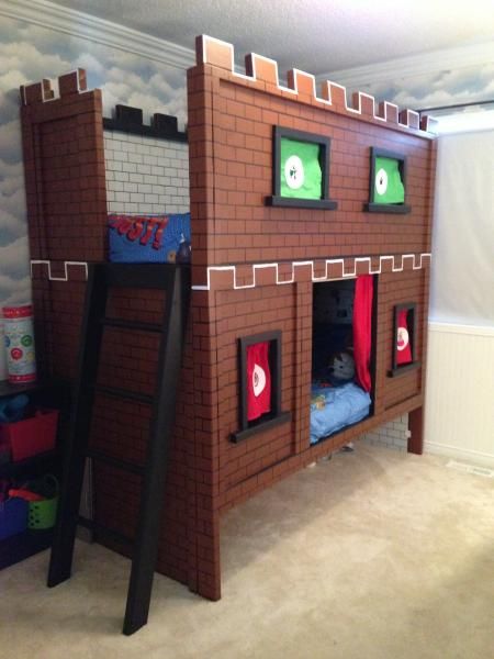 Mario Bunk bed Castle Super Mario Bedroom Ideas, Mario Bros Bedroom, Mario Furniture, Mario Themed Bedroom, Super Mario Bedroom, Mario Castle, Mario Bedroom, Super Mario Room, Boys Bed