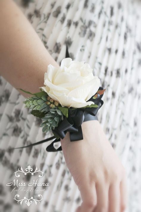 Rustic corsage Black corsage Pinecone Ivory Rose corsage Corsage Cuff, Groomsmen Flowers, Rustic Corsage, Corsage Flowers, Black Corsage, Corsage Ideas, White Corsage, Prom Corsages, Goth Prom