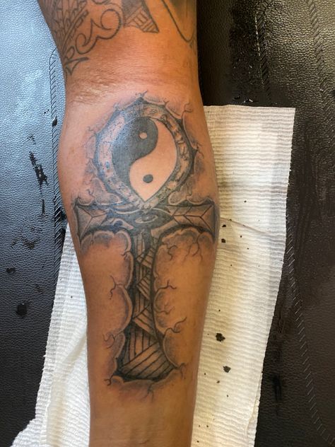 Men Spiritual Tattoo Ideas, Spiritual Men Tattoos, Ankh Tattoo Sleeve, Pro Black Tattoos, Ankh Tattoo Design For Men, Intentional Tattoos, Anhk Tattoos For Women, Ankh Tattoo Men, Ankh Drawing