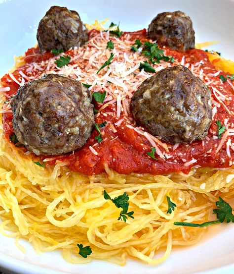 Pasta Recipes Marinara, Marinara Spaghetti, Pasta With Marinara Sauce, Sauce And Meatballs, Spaghetti Squash And Meatballs, Spaghetti Squash Pasta, Free Noodles, Meatball Marinara, Pasta Bake Easy