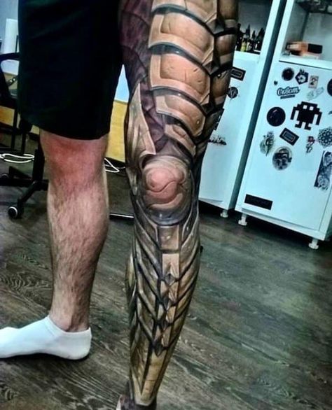 Armor Tattoo Designs You Must Try Armour Tattoo, Shoulder Armor Tattoo, Tatoo 3d, Full Leg Tattoos, Armor Tattoo, Tattoo Leg, Biomechanical Tattoo, Trendy Tattoo, Leg Tattoo Men