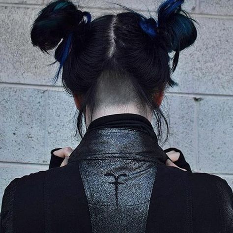 Badass undercut and space buns on @catinawitchhat 😻 . . . #goth #gothic #alternativegirls #gothfashion #alternative #alternativefashion… Goth Undercut, Undercut Dyed Hair, Ponytail Undercut, Dyed Undercut, Undercut Ponytail, Shaved Design, Customer Profile, The Crows, Hair Dyed