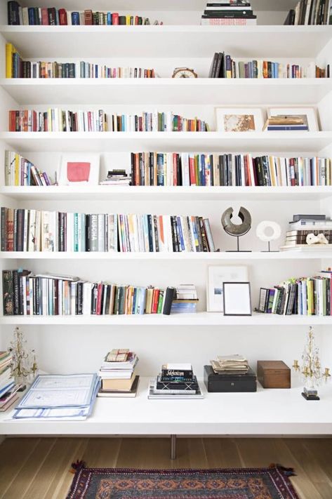 Space Saver: Swap Out Bookcases for Built-in Shelving | Apartment Therapy Minimalist Bookshelf Styling, Minimalist Bookshelves, White Bookshelves, Farmhouse Side Table, Deep Shelves, Home Library Design, Bookshelf Styling, Home Libraries, Book Shelves