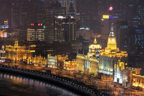 The Bund in Shanghai | b80399 | Flickr The Bund Shanghai, The Bund, Shanghai, New York Skyline, Travel