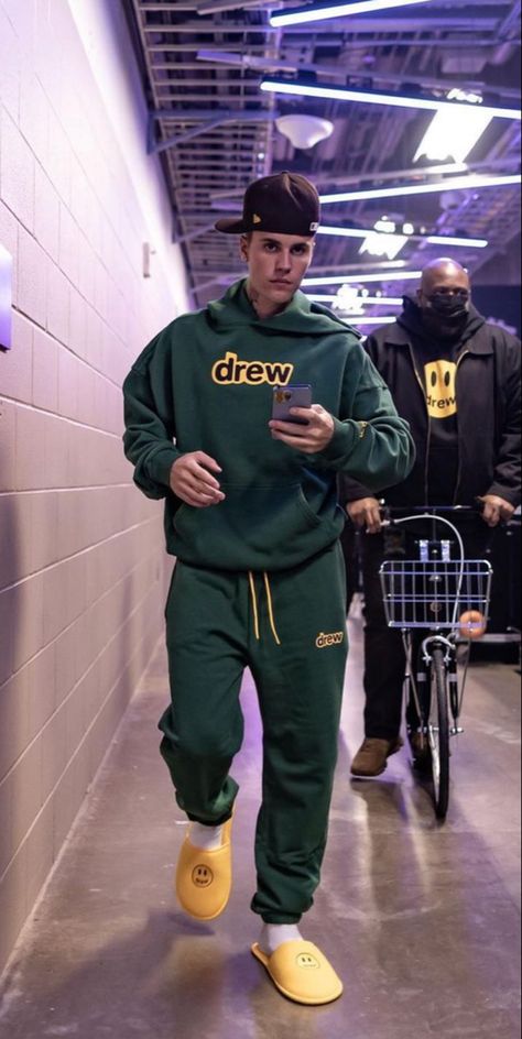 Justin Bieber Costume, Justin Bieber 2018, Justin Baby, Justin Bieber Outfits, Duke Bike, Justin Bieber Style, Justin Bieber Images, Justin Bieber Pictures, Fashion Idol