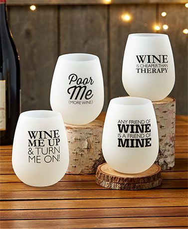 Cricut Wine Glasses, Silicone Wine Glasses, Wine Glass Sayings, Non Alcoholic Wine, Diy Wine Glasses, Wine Craft, Wine Glass Crafts, Wine Glass Art, Wine Glass Rack