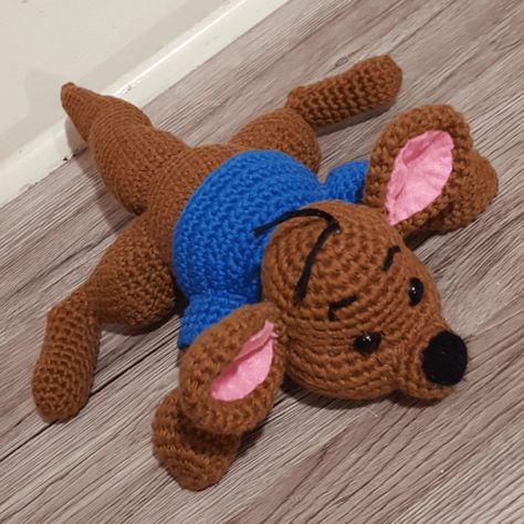 Freebies Pattern, Disney Crochet Patterns, Felt Glue, 4mm Crochet Hook, Freebie Friday, Crochet Disney, Crochet Amigurumi Free, Crochet Animal Patterns, Creative Mind