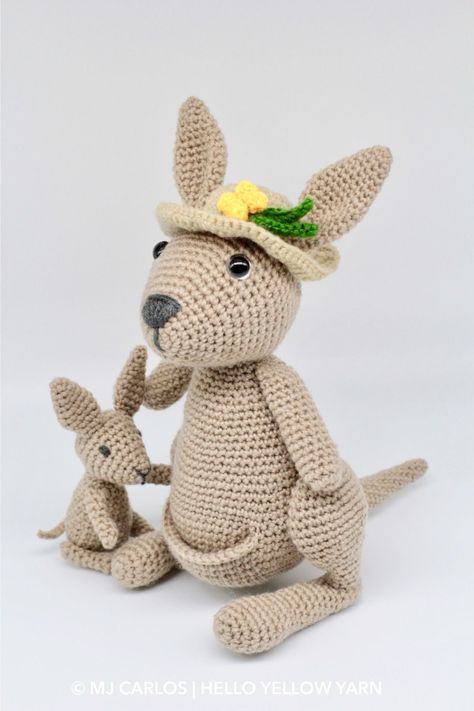 Joey Kangaroo, Amigurumi For Beginners, Animal Amigurumi, Dk Yarn, Bear Pattern, Half Double Crochet, Knitted Toys, Forest Animals, Crochet For Beginners