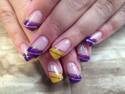 Minnesota Vikings - wish I had fingernails!   Vikings fans: check out Greg Jennings do a live web chat on 11/19 at Facebook.com/FedEx, Tweet your questions to #AskJennings Vikings Football Nails, Lsu Nails Designs, Mn Vikings Nails, Vikings Nail Designs, Minnesota Vikings Nails, Viking Nails Designs, Vikings Nails, Lsu Nails, Viking Nails