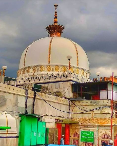 👑 KGN 👑 posted on Instagram: “#khwajapiya #khwajamerekhwaja #khwaja_moinuddin_chishti_786…” • See all of @khwaja_ka_diwana78692's photos and videos on their profile. Khwaja Ji Pic Hd, Garib Nawaz Photo Hd, Khawaja Garib Nawaz Pic, Khawaja Garib Nawaz Pic Full Hd, Dargha Image, Khawaja Garib Nawaz, Gareeb Nawaz, Haji Ali, Ali Bin Abi Thalib Art