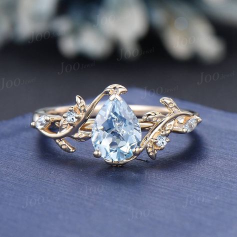 Women Engagement Rings Gold, Unique Engagement Rings Blue, Fairy Tale Engagement Ring, Light Blue Wedding Ring, Light Blue Engagement Ring, Fairy Wedding Rings, Aesthetic Wedding Ring, Colorful Engagement Rings, Engagement Rings Nature