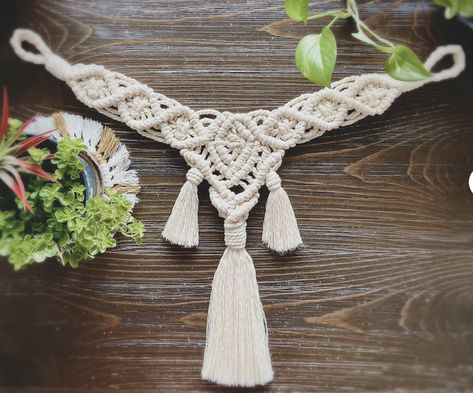 Macrame Curtain Tie Backs, Macrame Tassel, Macrame Garland, Pola Macrame, Makramee Diy, Macrame Wedding, Macrame Wall Hanging Patterns, Macrame Curtain, Boho Curtains