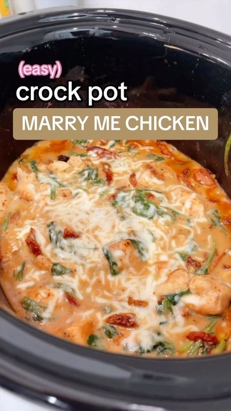 Makayla Thomas, Crockpot Meal, Marry Me Chicken, Easy Healthy Meal Prep, Recipes Crockpot, Crockpot Recipes Slow Cooker, Crockpot Recipes Easy, Recipes Dinner, High Protein Recipes