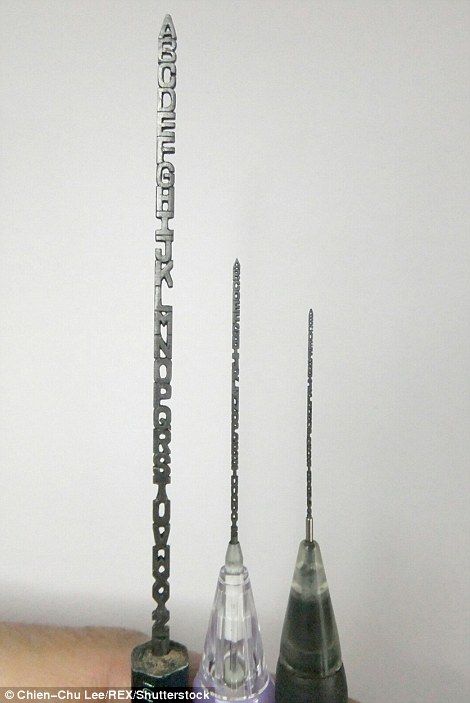 His narrowest piece of work is the entire English alphabet in a 0.5mm lead pencil (left) Pencil Carving, Lead Pencil, Led Art, Pencil Lead, Learn The Alphabet, Led Pencils, Object Drawing, Crayon Art, English Alphabet