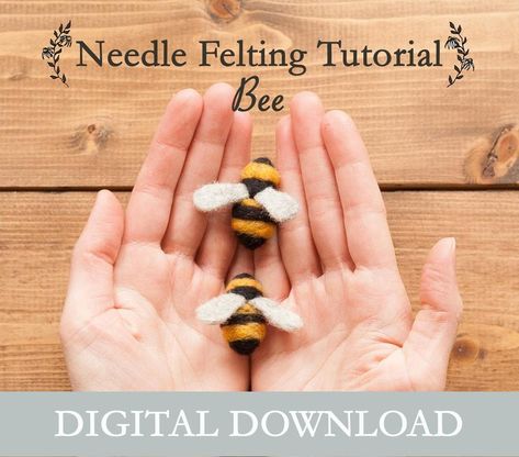 Felted Bee, Tovad Ull, Needle Felting Tutorial, Felted Acorns, Needle Felting Diy, Felted Wool Crafts, Needle Felting Tutorials, Needle Felting Kits, Needle Felting Projects