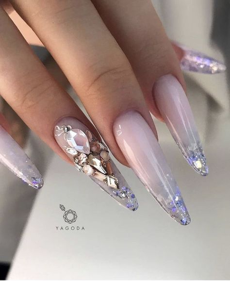 Stilleto Nails Designs, Aqua Nails, Milky Nails, Super Cute Nails, Fantasy Nails, Diy Acrylic Nails, Beauty Nails Design, Swarovski Nails, Pretty Nail Art