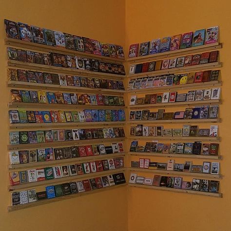 Playing Card Display Ideas, Playing Card Collection Display, Pokemon Card Display Ideas, Pokemon Collection Display, Sports Cards Storage, Baseball Card Displays, Trading Card Display, Card Displays, Pokemon Diy