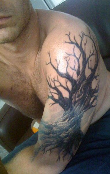 50 Oak Tree Tattoo Designs For Men - Leaves And Acorns Oak Tree Tattoo Designs, Dead Tree Tattoo, Tree Tattoo Arm, Tree Sleeve, Tree Tattoo Men, Oak Tree Tattoo, Tree Tattoo Designs, Tattoo Life, Arm Tattoos For Guys