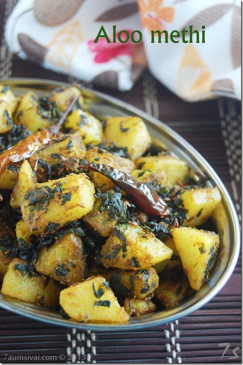 Aloo Methi from 7aum Suvai. Click through for recipe. Aloo Methi, Step By Step Recipes, North India, South India, Kung Pao Chicken, Indian Food, Tater Tot, Chutney, Gravy