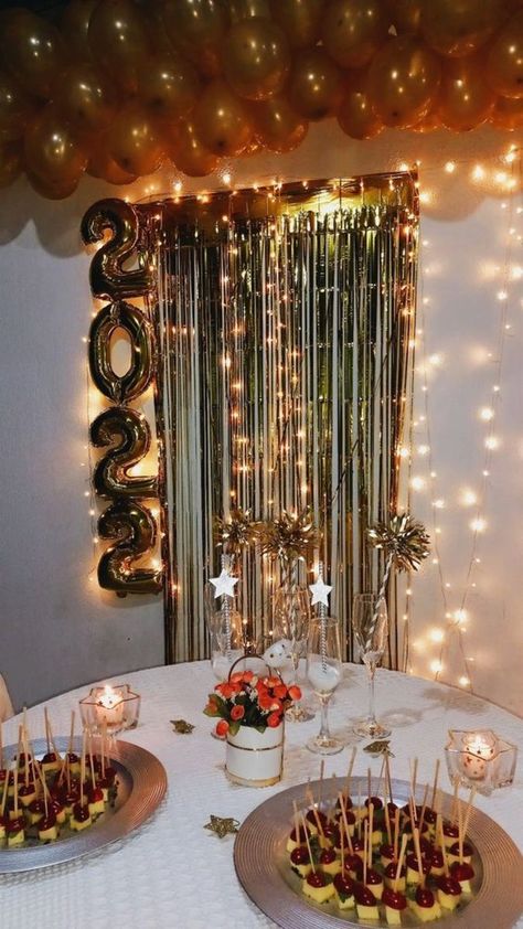 30+ Sparkly New Years Party Backdrop Ideas for 2024 | HubPages New Year Decorations Ideas 2023, New Year Table Set Up, Decoration Nouvel An, Happy New Year Decoration Party, Simple New Years Eve Decorations, New Years Balloon Decorations, New Year’s Eve Party Decorations, Small New Years Eve Party Ideas, New Year’s Eve Ideas