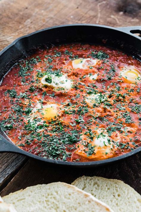 This delicious Shakshuka recipe is a blend of peppers, onions, spices, and tomatoes stewed down and served with poached eggs. Sweet Toast, Shakshuka Recipe, Chef Billy Parisi, Billy Parisi, Shakshuka Recipes, Whole 30 Meal Plan, Homemade Chicken Stock, Sausage Bake, Egg Curry